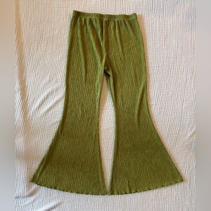 Wild Fable Green Flared Bottoms